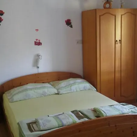 By The Sea Luka Dubrava, Peljesac - 13632 * Putniković