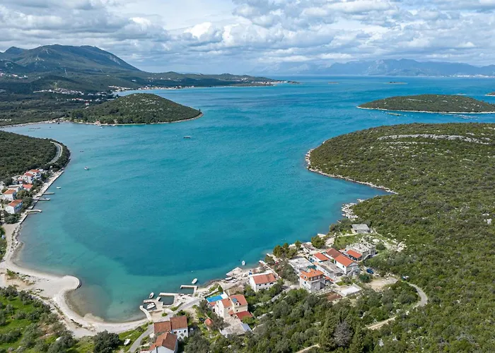 By The Sea Luka Dubrava, Peljesac - 13632 Putniković
